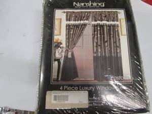 lot 53 image: Nanshing 4 piece luxery set, 56 x ...