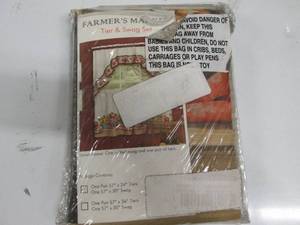 lot 68 image: Farmers Market Tier and Swag , 1 p...