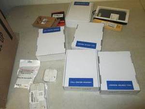 lot 185 image: lot of call center headsets , earbu...