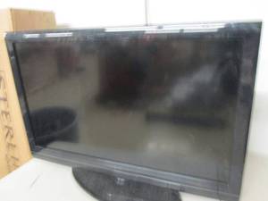 lot 219 image: insignia 37 inch tv powers on ...