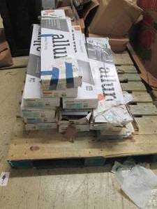 lot 268 image: pallet lot of allure gripstrip floo...