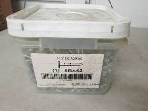 lot 286 image: 30 lb containers of eg roofing nail...