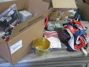 Box of Gift Mugs, Bags Misc...