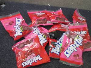 Twizzler Bites & Nibs...