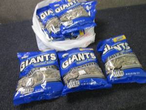 10-5 oz Giants Salt & Pepper Sunflo...