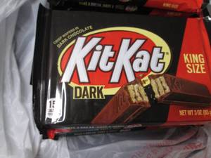 12 - 3 oz KitKat Dark King Size...