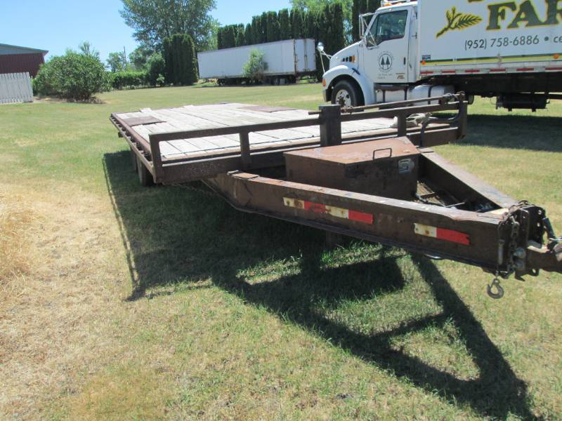 2011 dual axle utility trailer 20 f...
