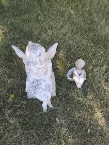 lot 305 image: Two Outdoor Angle Statues
