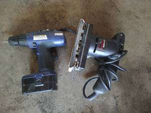 lot 327 image: Craftsman Sander And Buffalo Drill