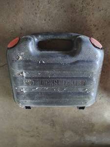 lot 332 image: Blak And Decker Drill