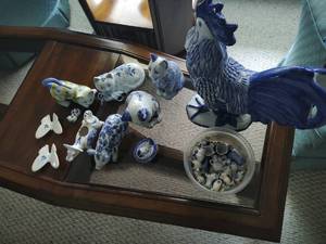 lot 349 image: Collection Of Blue And White Style Decor