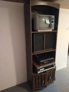 lot 12 image: Vintage Bookshelf