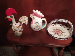 lot 23 image: Ceramic Roosters and Basket