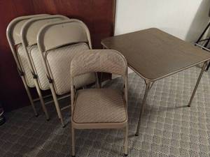 lot 38 image: Folding Table and Chairs