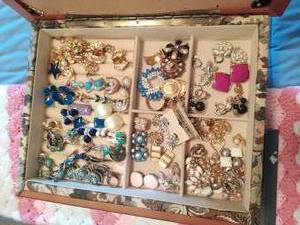 lot 50 image: Collection of Fashion Costume Jewelry