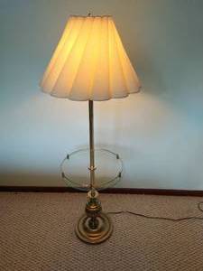 lot 104 image: Brass Lamp with glass shelf