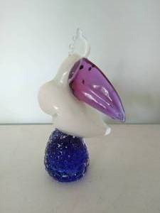 lot 120 image: Glass Pelican Figurine
