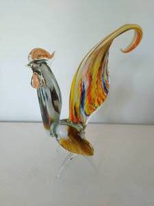 lot 123 image: Glass Rooster