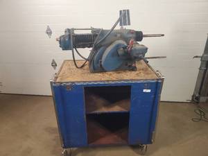 lot 7 image: Ammco Brake Lathe with Auto Feed and Disc Facing Attachment and Cabinet