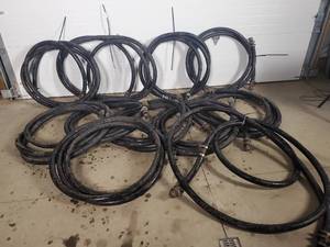 lot 29 image: Large Lot of 1 14 inch Hose with Threaded Ends