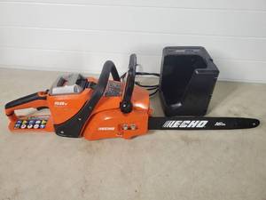 lot 32 image: Echo 58 Volt Lithium Ion Battery Chainsaw