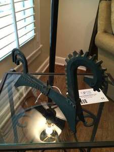 lot 11 image: Lamp, Table & Dcor