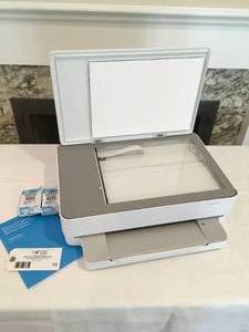 lot 13 image: HP All-in-One Printer Scanner