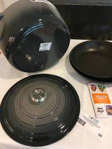 lot 55 image: LeCreuset  Dutch Oven Skillets