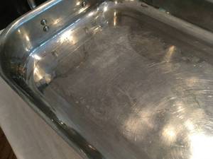 lot 60 image: Cookware Set