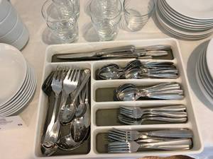 lot 69 image: Kitchen Essentials Set 3