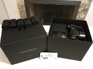 lot 71 image: Hasselblad XID Camera