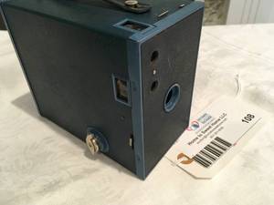 lot 108 image: Brownie Box Camera