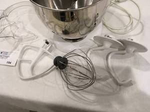 lot 154 image: Kitchen Aid Artison 325 Mixer
