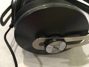 lot 169 image: Momentum Headphones