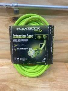 lot 90 image: FLEXZILLA 25 ft. 123 AWG SJTW Pro Extension Cord with Lighted Plug