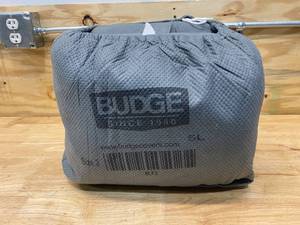 lot 15 image: BUDGE Protector V 200 in. x 60 in. x 51 in. Size 3 Car Cover
