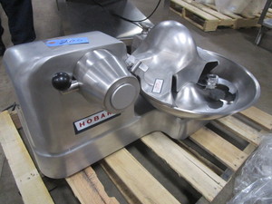 lot 205 image: HOBART BUFFALO CHOPPER