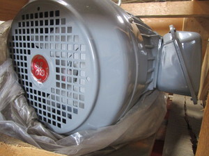 lot 427 image: GENERAL ELECTRIC AC MOTOR