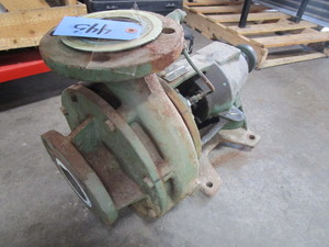 lot 445 image: TACO WATER CIRCULATION PUMP