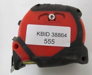 lot 555 image: Milwaukee 35 Foot Magnetic Heavy-Duty Tape Measure