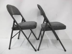 lot 577 image: Lot of 2 MaxChief Gray Standard Size Folding Chairs