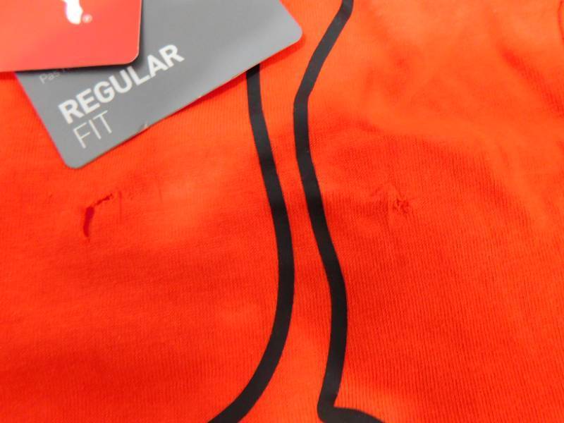 lot 53 image: Puma Mens Big Logo Tee--Red