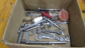 lot 42 image: Lot of Misc Tools