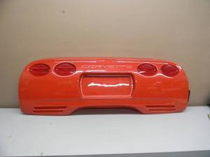 CLASSIC PROFILES CORVETTE REAR FASCIA WALL HANGING - BATTERY OPERATED LIGHTS - RED 1997-2004 - AWESOME PIECE FOR THE CAVE - VERY NICE - SEE PICTURES