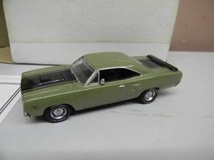 MATCHBOX 143 SCALE 1970 PLYMOUTH ROAD RUNNER - YMCO4 - IN BOX & COA - GREAT PIECE - SEE PICTURES