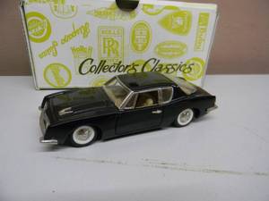 COLLECTORS CLASSICS 143 SCALE - 1964 STUDEBAKER AVANTI BUDDYS CLASSICS 143 SCALE - C2-1CK - IN BOX & COA - GREAT PIECE - SEE PICTURES