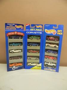HOTWHEELS 1997 GENERAL MILLS SPECIAL EDITION 5 PACK - 1994 WORLD CUP 5 PACK - 1995 GIFT PACK 5 PACK - GREAT SET - IN BOX - SEE PICTURES