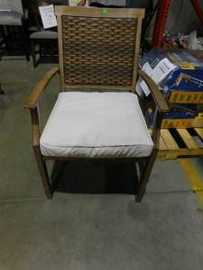 lot 75 image: Wicker Patio Chair