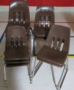 lot 14 image: BROWN SCHOOL CHAIRS