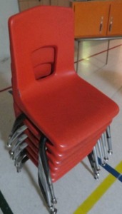 lot 19 image: 6 RED SCHOOL CHAIRS